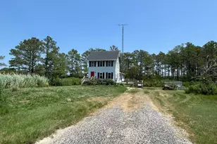 2439 Asquith Island Rd, Crapo, MD 21626 - Photo 1