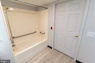 510 S Main St, Hurlock, MD 21643 - Photo 25