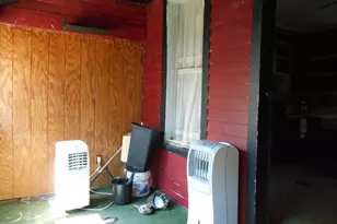 1104 Locust St, Cambridge, MD 21613 - Photo 33