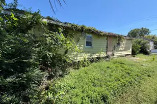 703 High St, Cambridge, MD 21613 - Photo 5