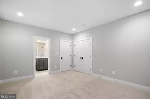 411 S Virginia Ave, Falls Church, VA 22046 - Photo 69