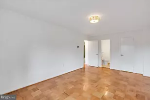 200 N Maple Ave, Falls Church, VA 22046 - Photo 27