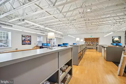 105 Maple Avenue N, Falls Church, VA 22046 - Photo 13