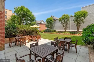 444 W Broad St, Falls Church, VA 22046 - Photo 29