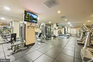 444 W Broad St, Falls Church, VA 22046 - Photo 27