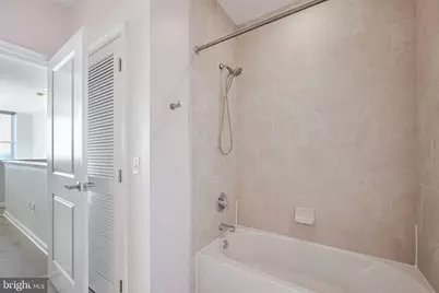444 W Broad Street #619, Falls Church, VA 22046 - Photo 15
