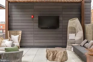 255 W Falls Station Blvd, Falls Church, VA 22046 - Photo 33