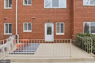 200 N Maple Ave, Falls Church, VA 22046 - Photo 23