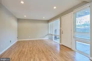 156 Haycock Rd, Falls Church, VA 22046 - Photo 9