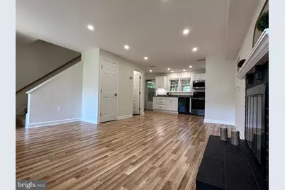 411 Hampton Court #147, Falls Church, VA 22046 - Photo 3