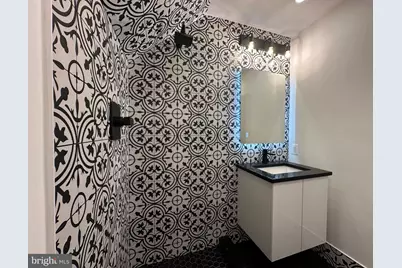 411 Hampton Court #147, Falls Church, VA 22046 - Photo 11