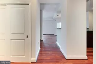 513 W Broad St, Falls Church, VA 22046 - Photo 3