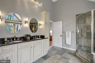 200 N Underwood St, Falls Church, VA 22046 - Photo 7