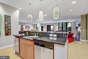 444 W Broad St, Falls Church, VA 22046 - Photo 39