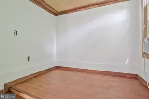 997 N Sycamore Street N, Falls Church, VA 22046 - Photo 55