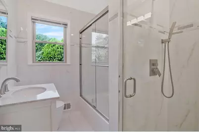 997 N Sycamore Street N, Falls Church, VA 22046 - Photo 49