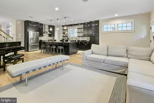 1005 Lincoln Ave, Falls Church, VA 22046 - Photo 13