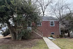 512 N West St, Falls Church, VA 22046 - Photo 3