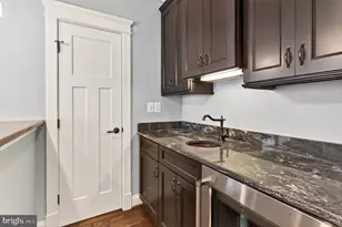 604 N Oak St, Falls Church, VA 22046 - Photo 19