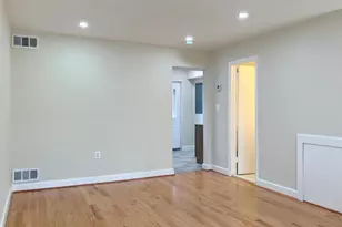 428 Hampton Ct, Falls Church, VA 22046 - Photo 13