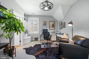 323 S West St, Falls Church, VA 22046 - Photo 37