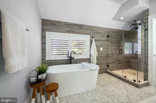 323 S West St, Falls Church, VA 22046 - Photo 35