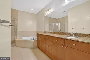 444 W Broad Street W, Falls Church, VA 22046 - Photo 11