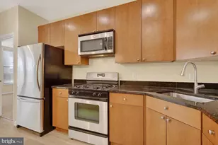 444 W Broad Street W, Falls Church, VA 22046 - Photo 5