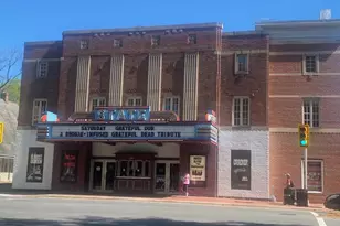 444 W Broad Street W, Falls Church, VA 22046 - Photo 37