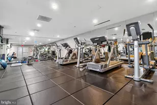 444 W Broad Street W, Falls Church, VA 22046 - Photo 21