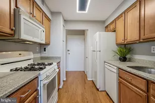 600 Roosevelt Blvd, Falls Church, VA 22044 - Photo 13