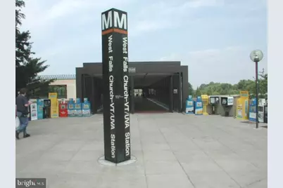 103 Rowell Court, Falls Church, VA 22046 - Photo 5