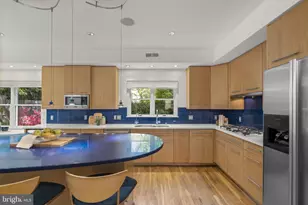 403 N West St, Falls Church, VA 22046 - Photo 15