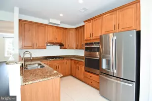 301 Hillwood Ave, Falls Church, VA 22046 - Photo 13