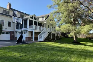 212 Forest Dr, Falls Church, VA 22046 - Photo 7