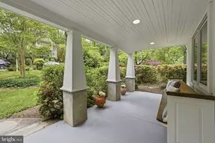 1312 Robinson Pl, Falls Church, VA 22046 - Photo 25
