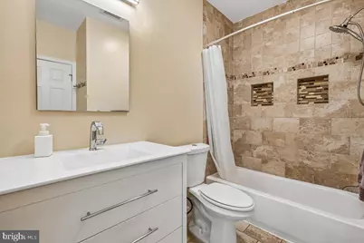 124 Rolling Trace, Falls Church, VA 22046 - Photo 15
