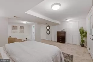 302 S West St, Falls Church, VA 22046 - Photo 31