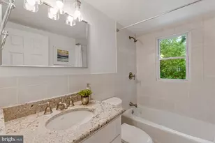 302 S West St, Falls Church, VA 22046 - Photo 21