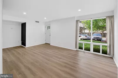104 Birch Street #A-3, Falls Church, VA 22046 - Photo 5