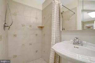 105 Poplar Dr, Falls Church, VA 22046 - Photo 31