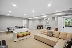 305 N Lee St, Falls Church, VA 22046 - Photo 53
