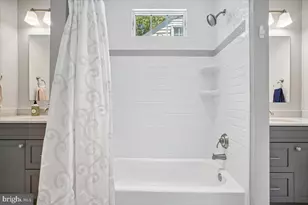 305 N Lee St, Falls Church, VA 22046 - Photo 43