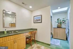 312 N Van Buren St, Falls Church, VA 22046 - Photo 41