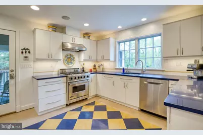 312 N Van Buren Street, Falls Church, VA 22046 - Photo 17