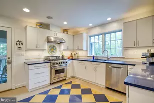 312 N Van Buren St, Falls Church, VA 22046 - Photo 17