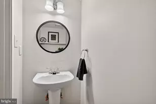 307 Gundry Dr, Falls Church, VA 22046 - Photo 23