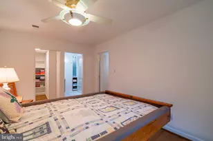 201 Garden Ct, Falls Church, VA 22046 - Photo 27