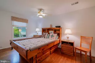 201 Garden Ct, Falls Church, VA 22046 - Photo 27