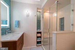 201 Garden Ct, Falls Church, VA 22046 - Photo 23